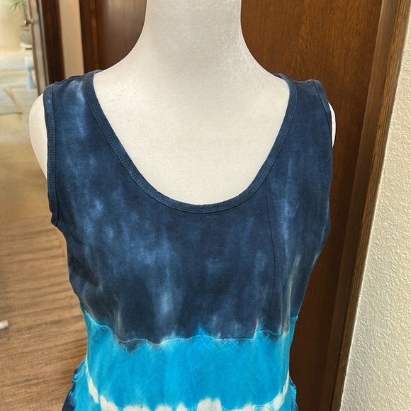 FABULOUS BLUE & WHITE TIE DYE OMBRÉ MAXI DRESS SIZE MEDIUM - Picture 4 of 15